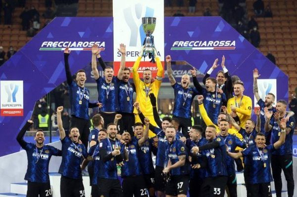 Inter Supercoppa Italiana festeggiamenti